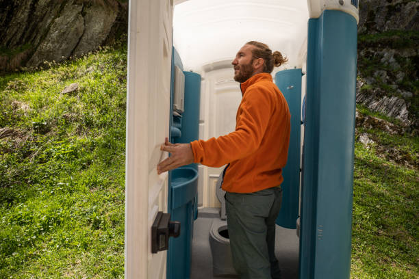 Best Porta potty delivery and setup  in Biscayne Park, FL