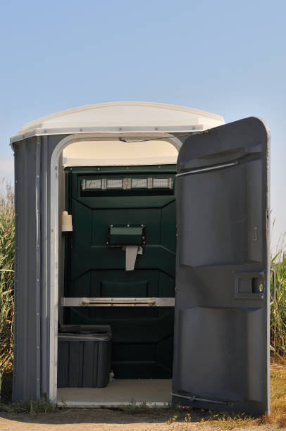 Best Temporary restroom rental  in Biscayne Park, FL